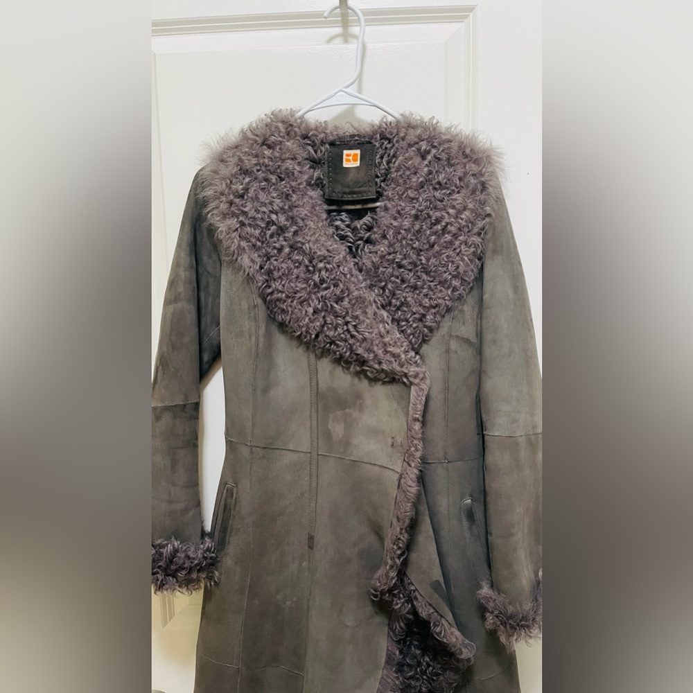Hugo Boss Orange Shearling Lamb Leather Coat - Picture 7 of 7